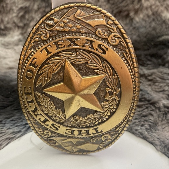 Gold Texas Belt Buckle - Picture 2 of 15